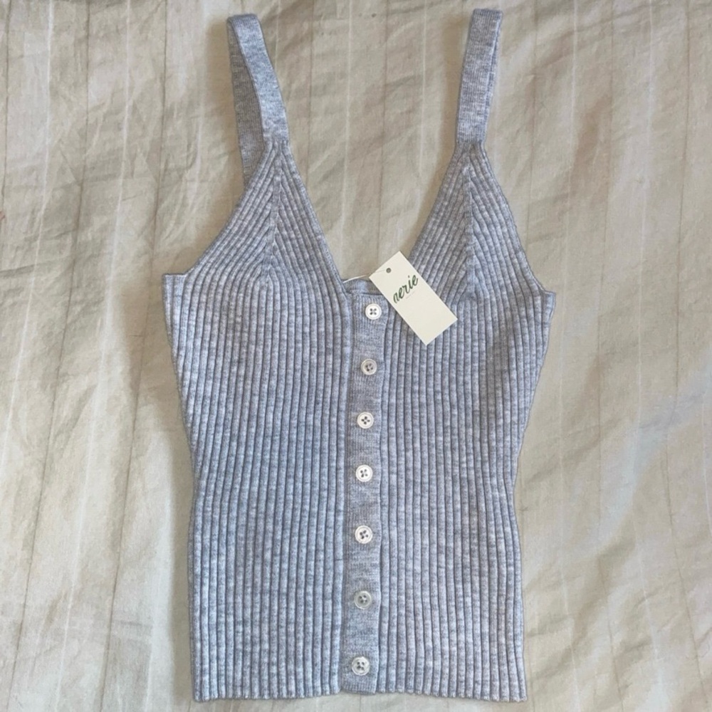 NWT Aerie Tank Small